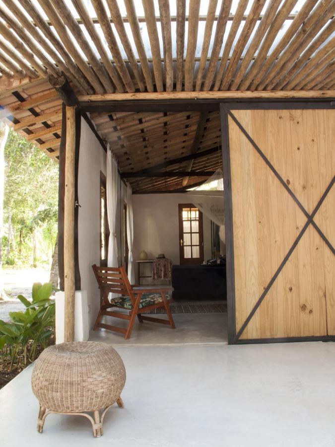 The Lion Cottage- Charming Studios Santo André Exterior photo